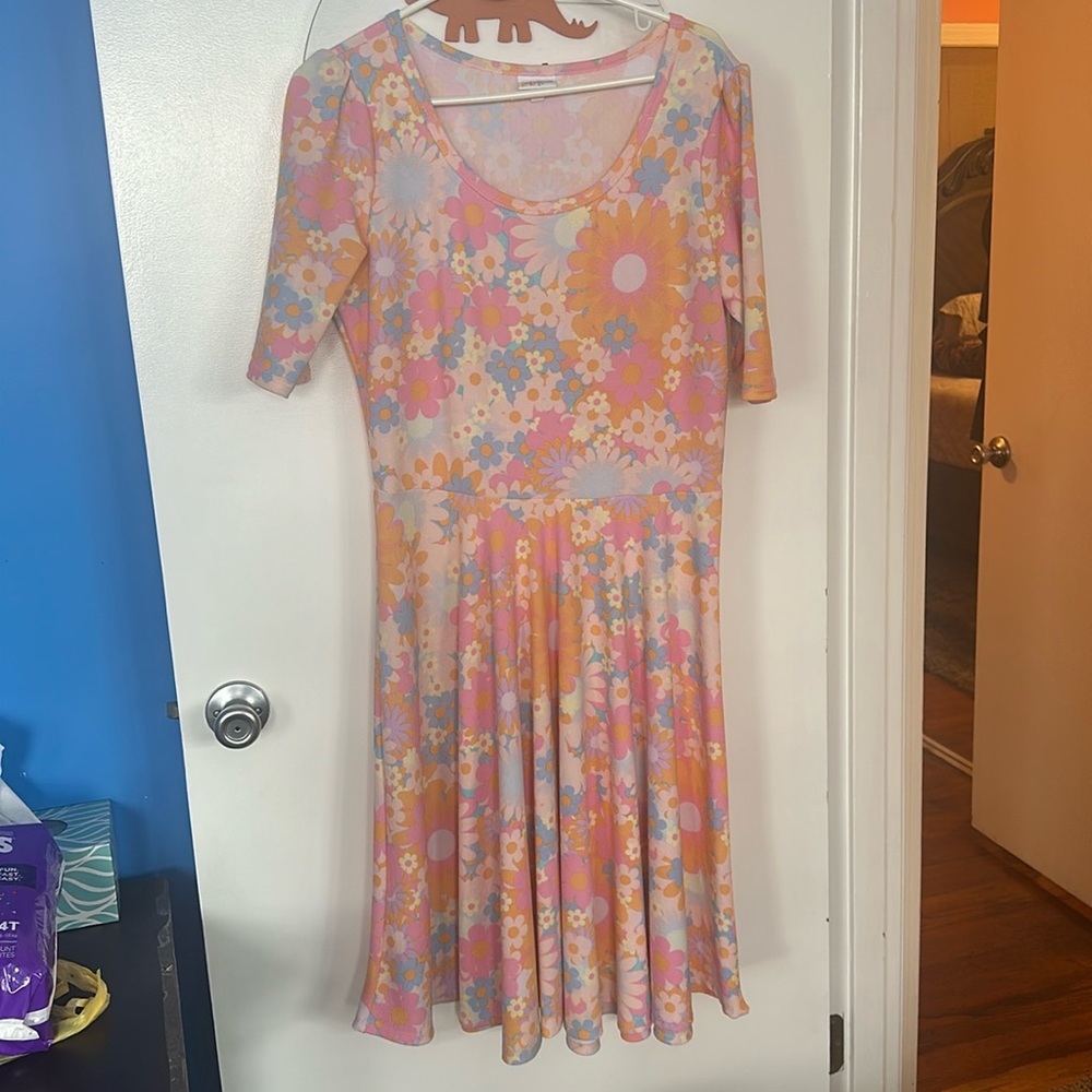 LuLaRoe Floral Nicole